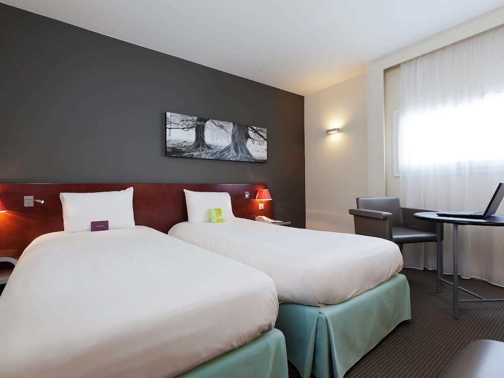 MERCURE RENNES CENTRE GARE 12/67