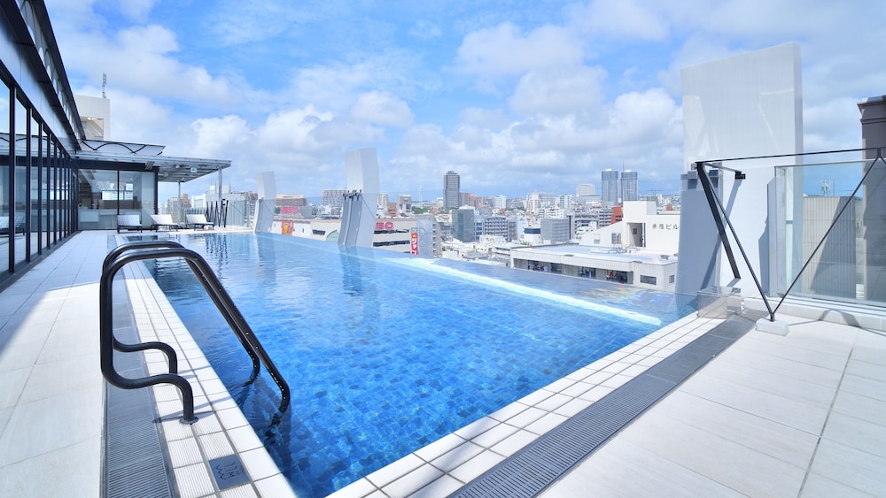 Hotel Aqua Citta Naha by WBF 7/83