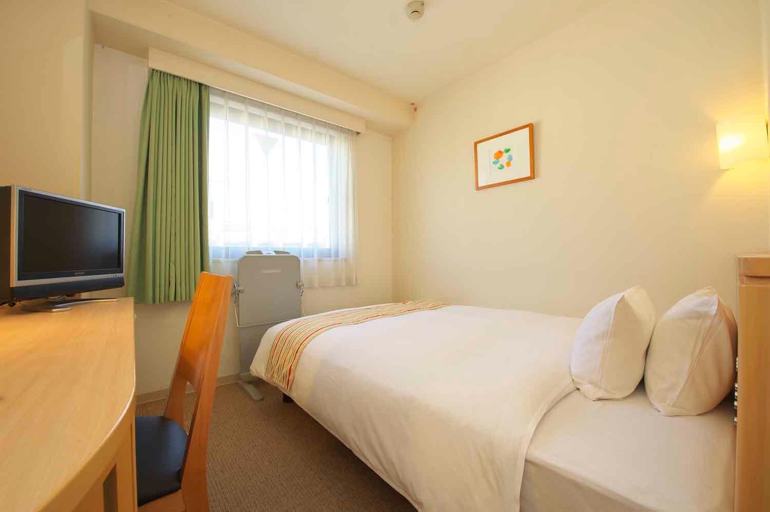 Semi Room, Economy, Semi Double Bed