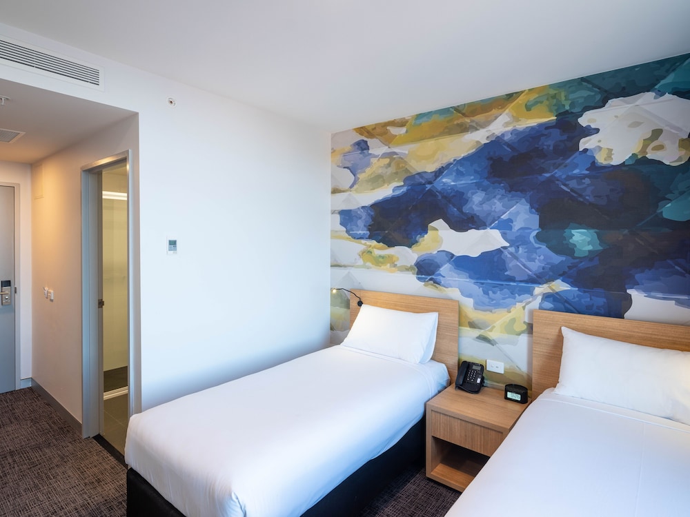 ibis Styles Hobart 26/68