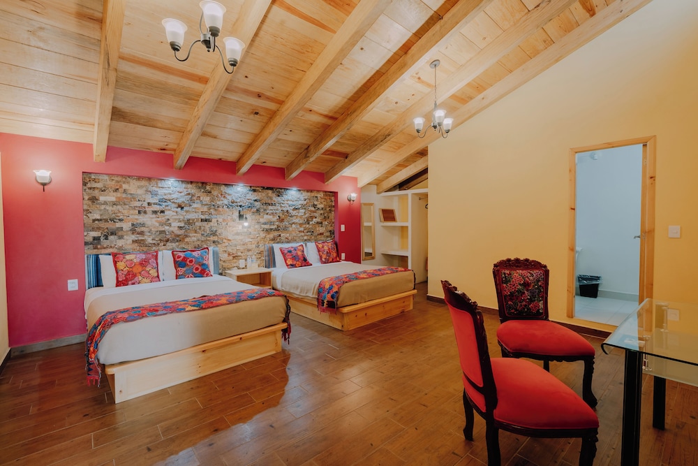 Los Altos Hotel Spa 24/42
