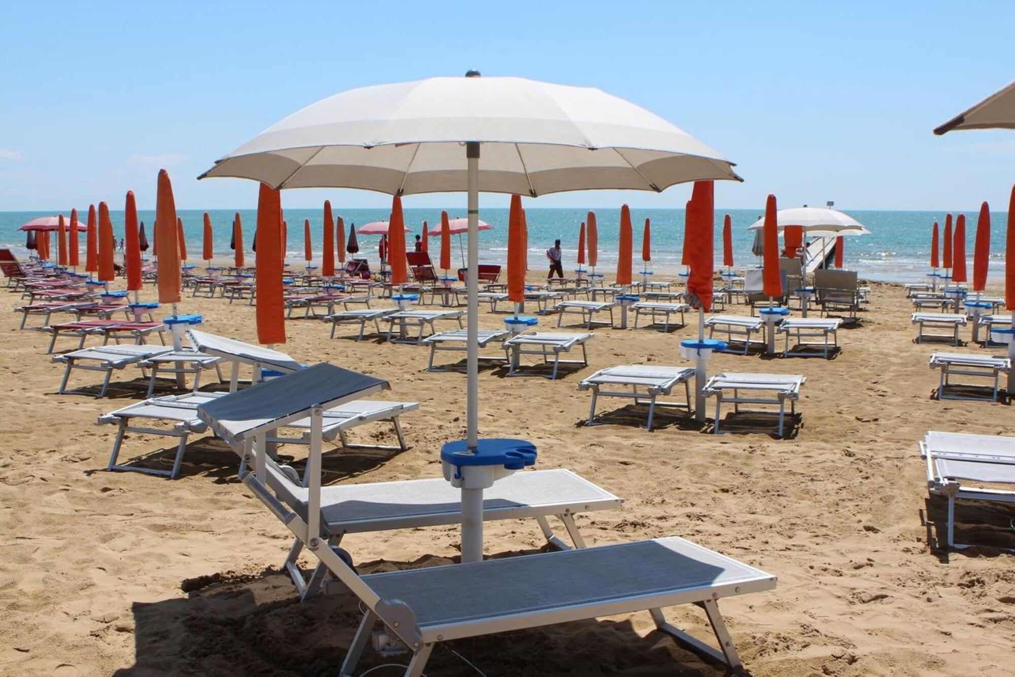 HOTEL VILLA EUGENIA 48/55