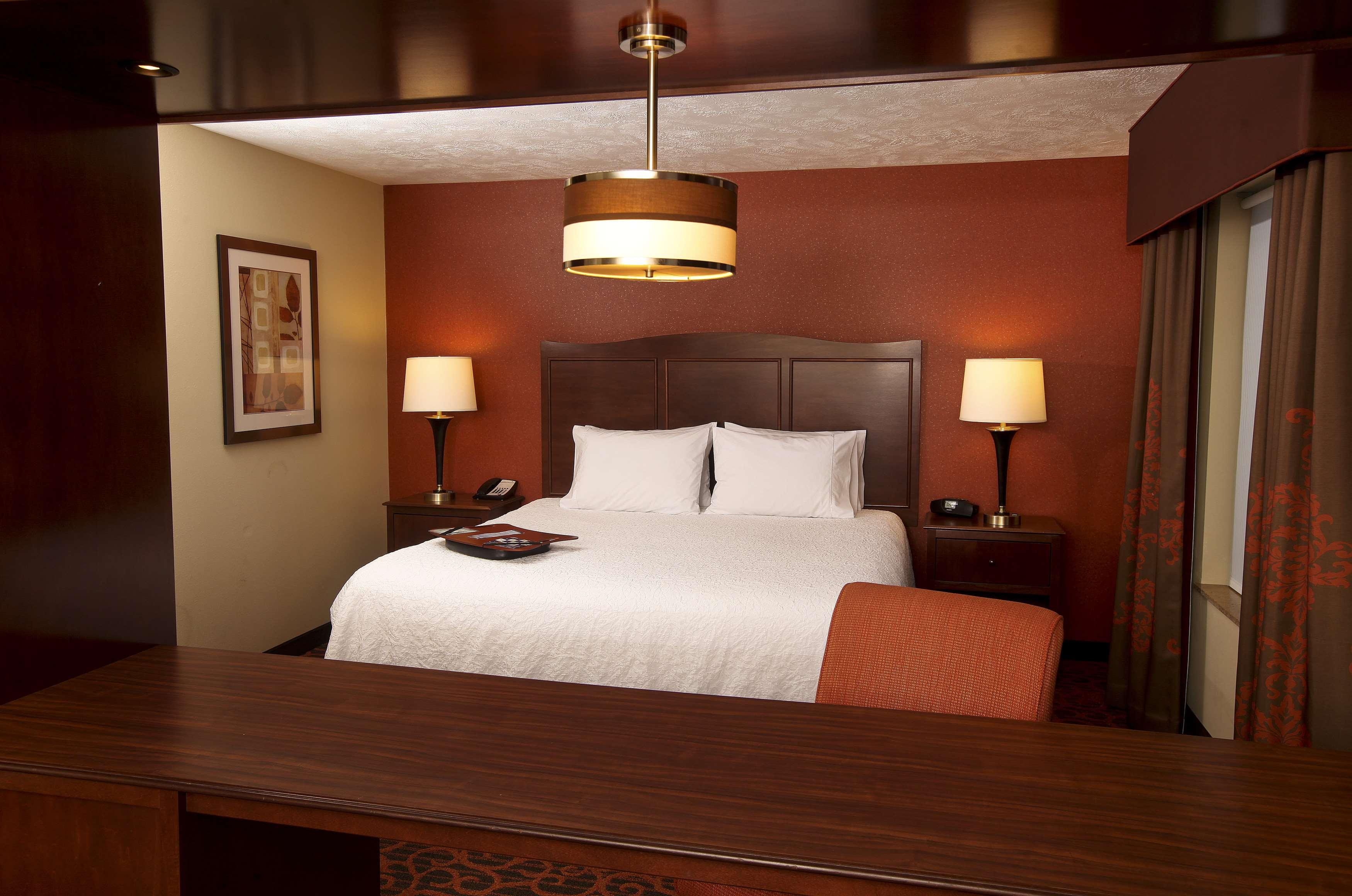 Studio, King Bed