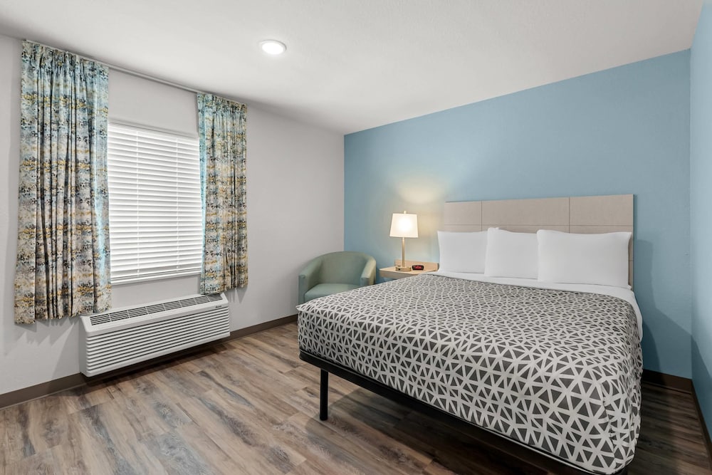 WoodSpring Suites Atlanta Canton 23/65