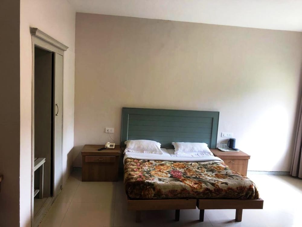 Hotel Preethi Palace 14/34