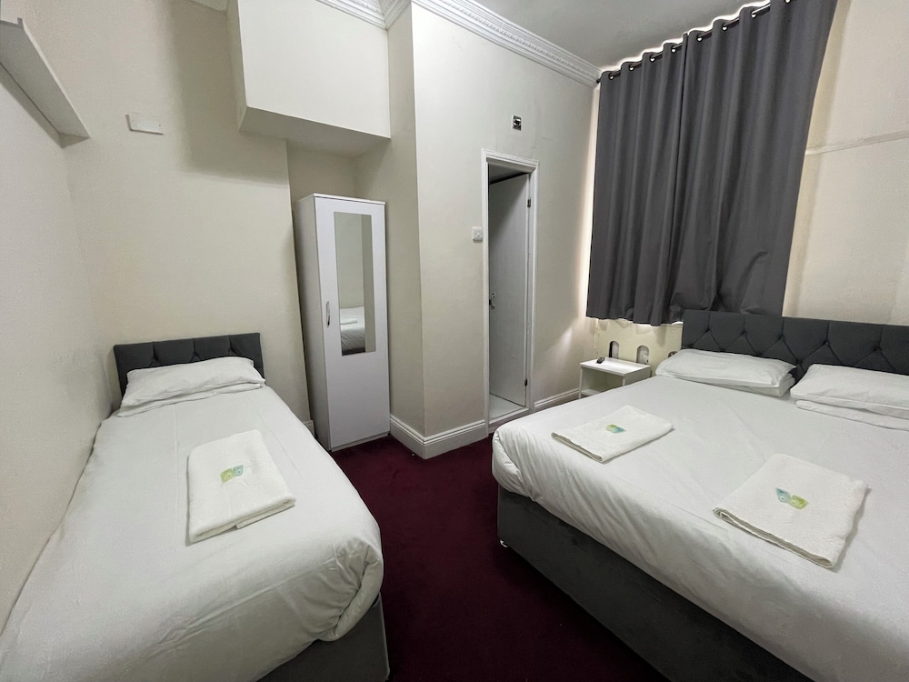 OYO Oban Victoria Hotel 16/45