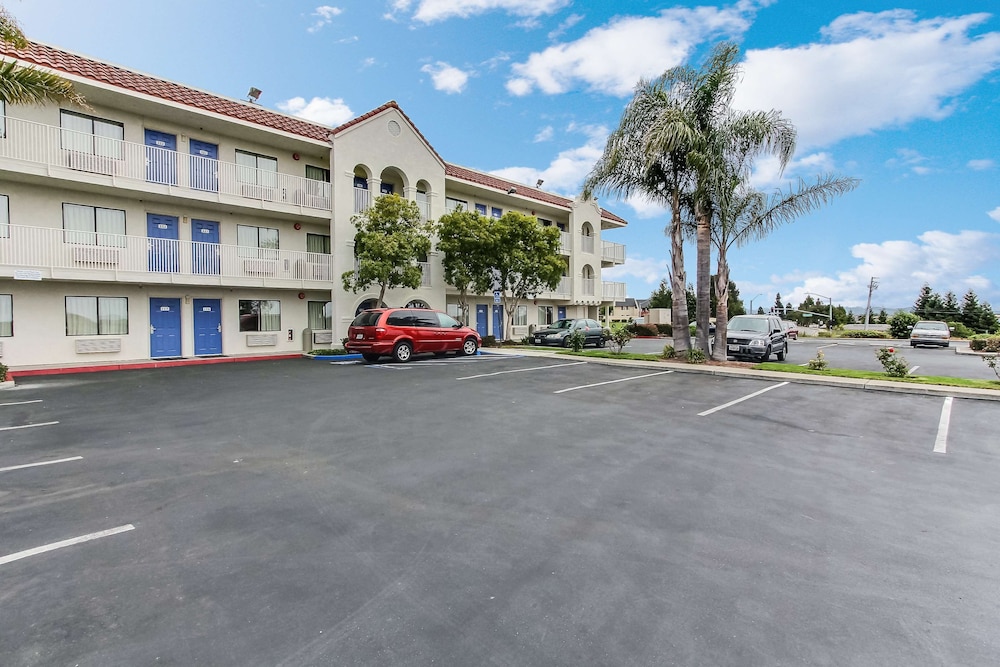 Motel6 Watsonville, CA - Monterey Area 45/64