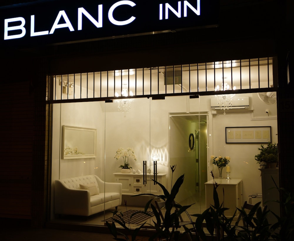 Blanc Inn 40/50