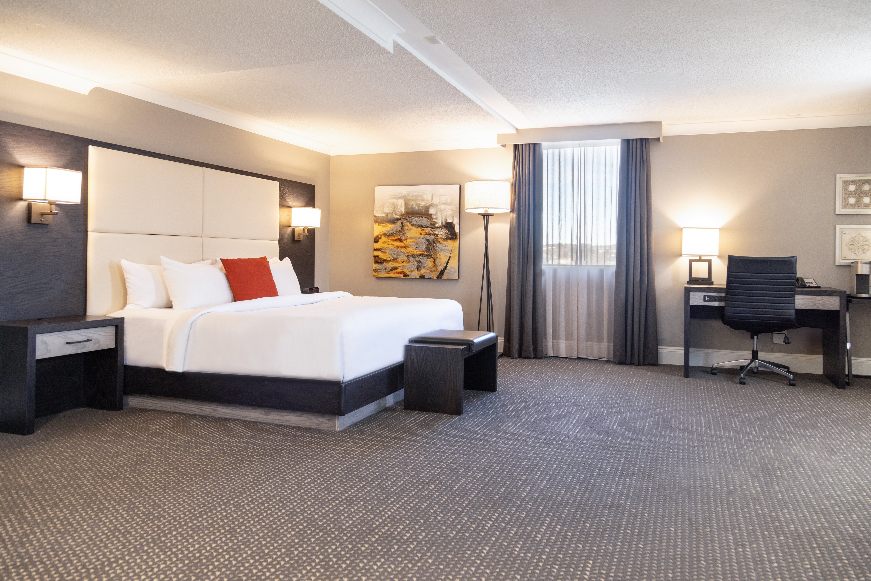 Junior Suite, King Bed