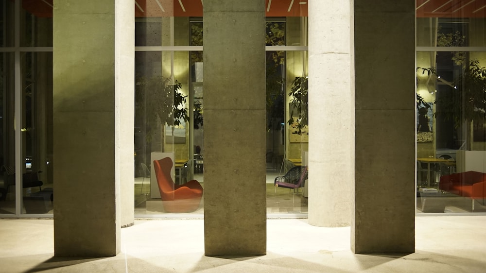 Bossa Nova Beirut Hotel 8/50