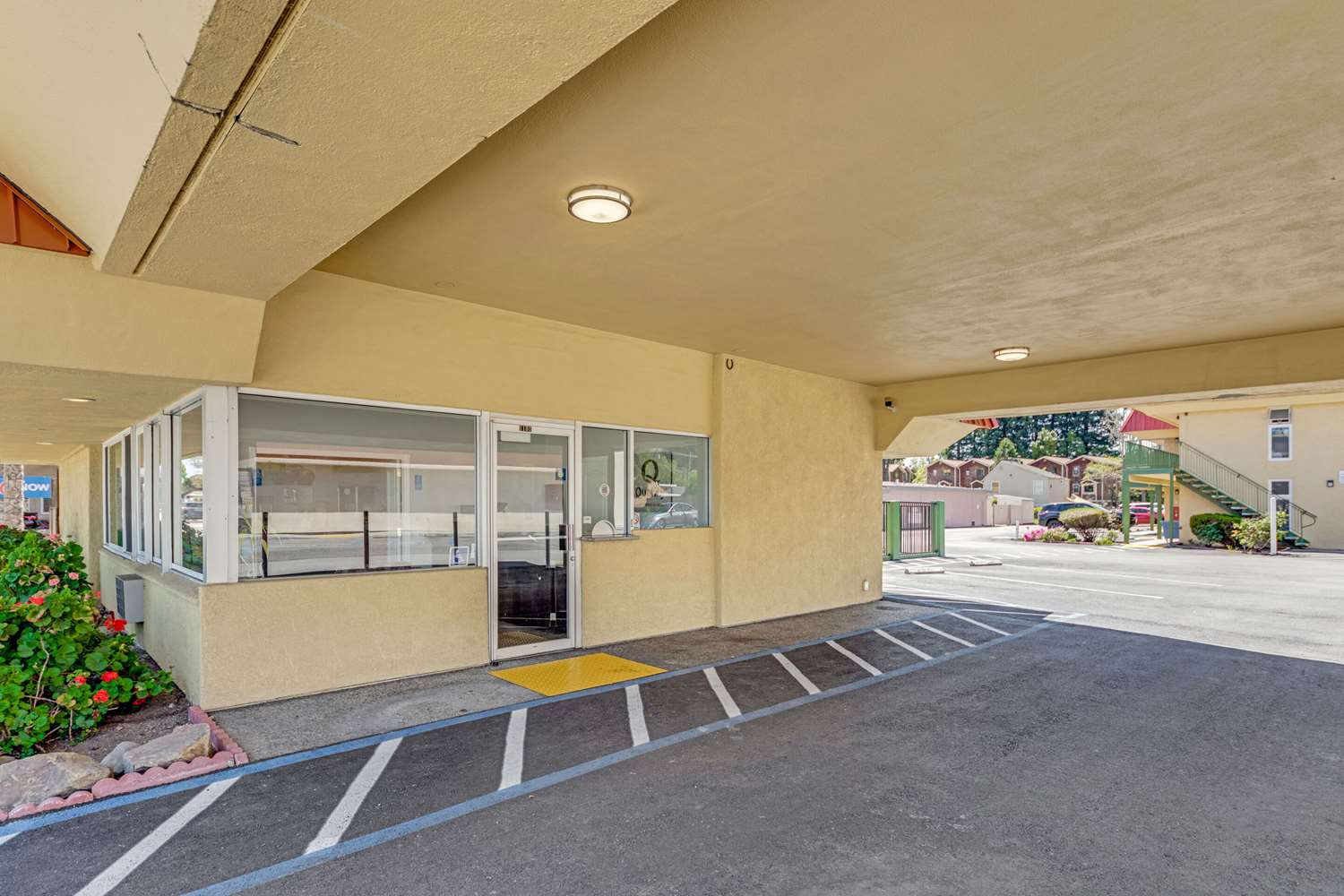Quality Inn Santa Cruz Downtown Area 37/42