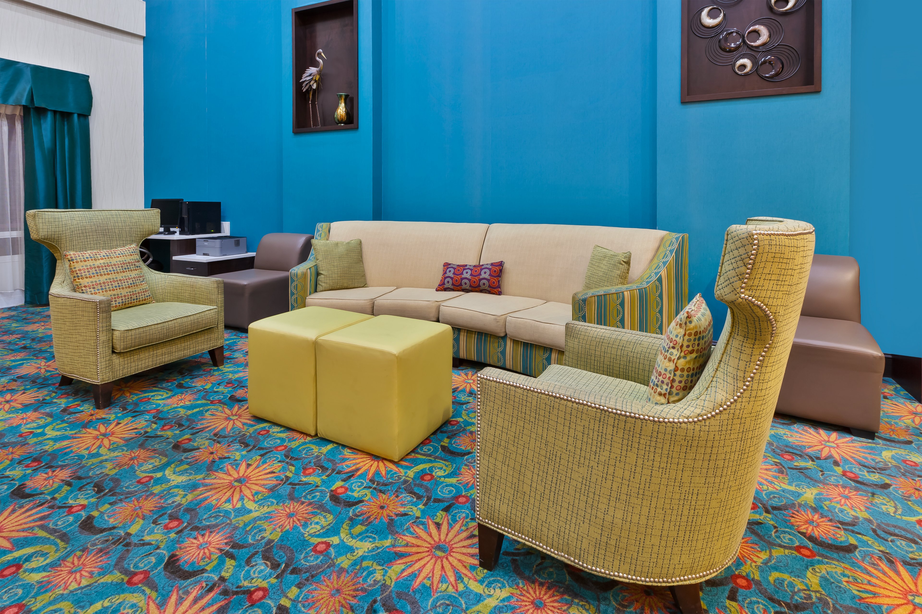 Holiday Inn Express Suites Southport Oak Island Area 37/58