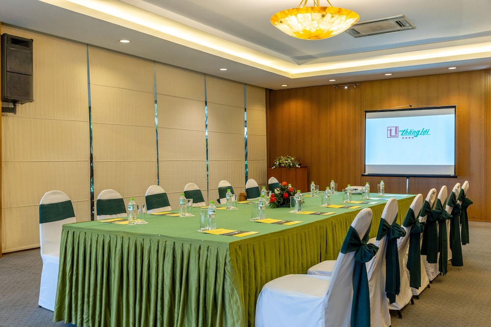 Thang Loi Hotel 31/50