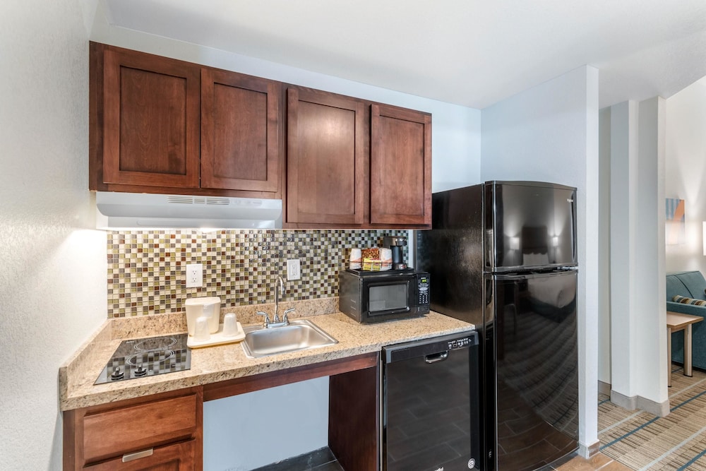 MainStay Suites Denver International Airport 31/44