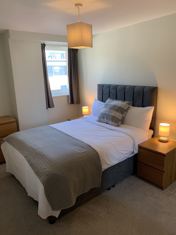 Belgrade Plaza Serviced Apartments 12/50
