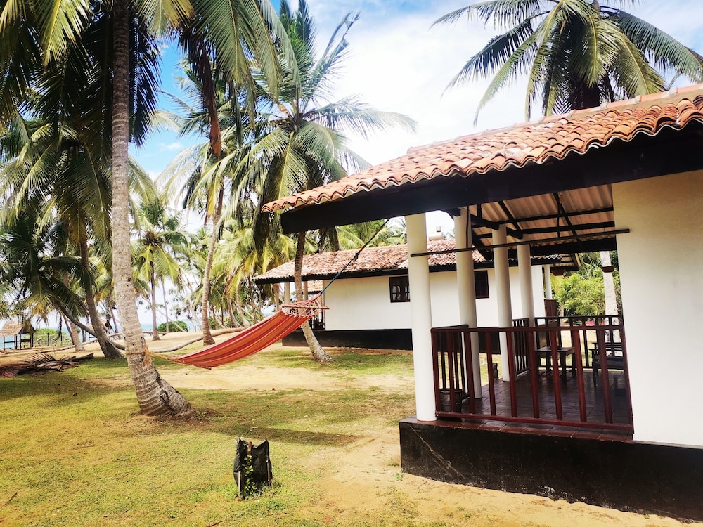 Darwins Beach Resort 41/50