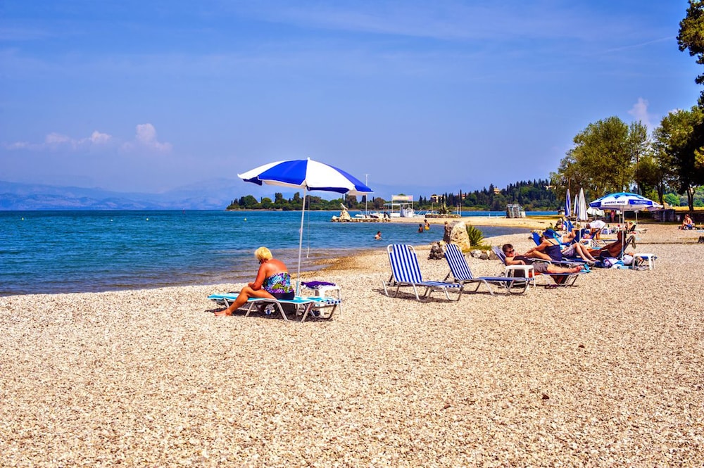 Molfetta Beach Hotel 49/56