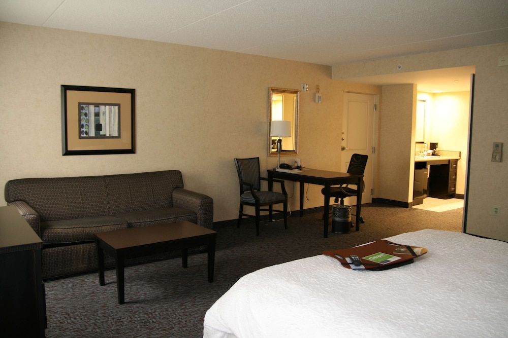 Hampton Inn Doylestown 40/58