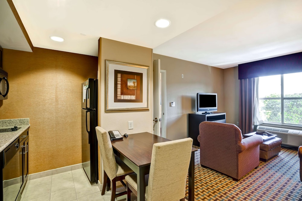 Homewood Suites by Hilton Bel Air 35/51