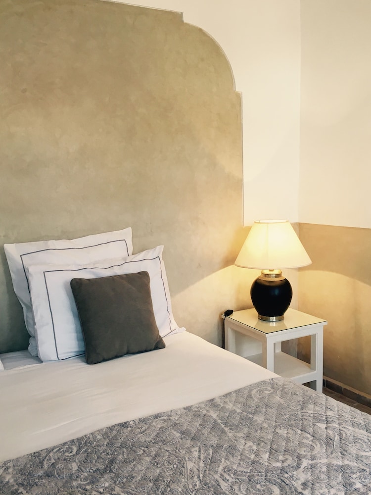Riad Tawargit 20/50