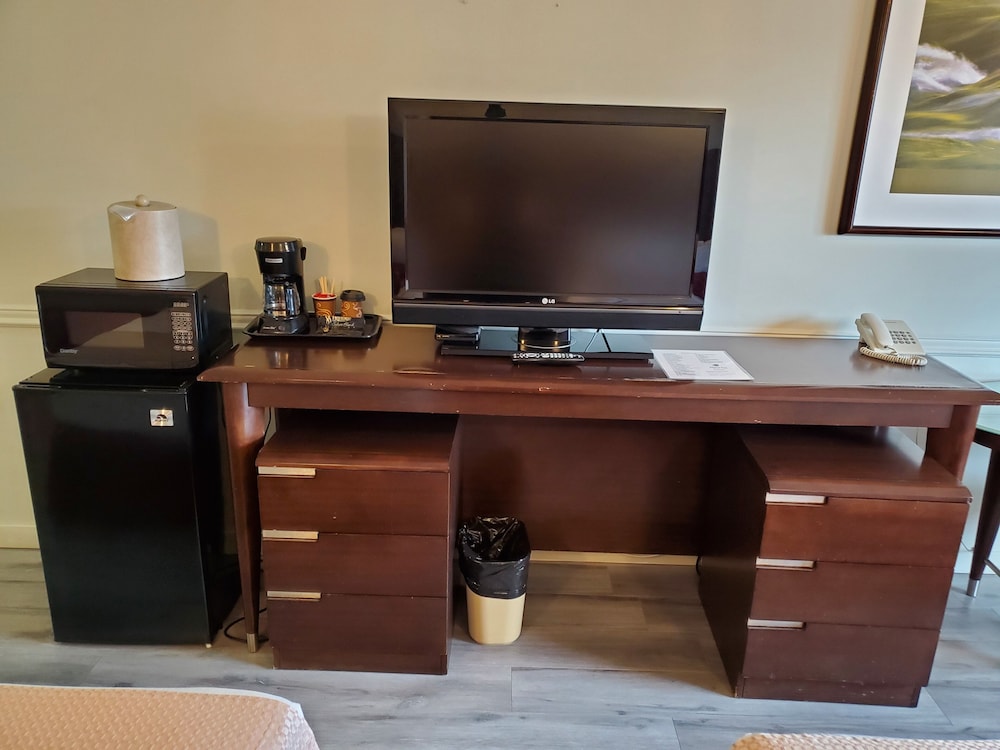Alpine Inn Abbotsford 33/50