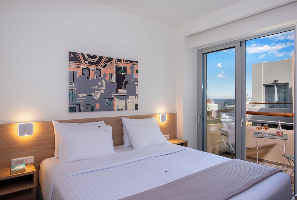 Villaggio Mare Suites 12/60