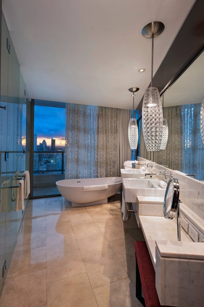 Jw Marriott Panama 43/76