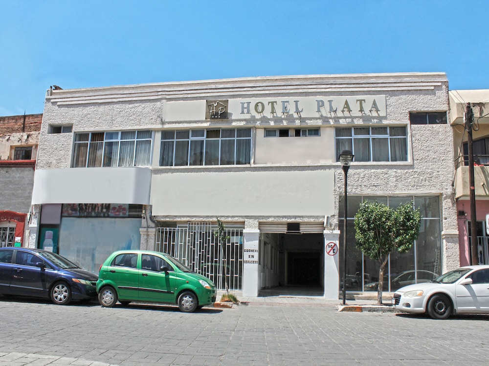 Oyo Hotel Plata 14/16