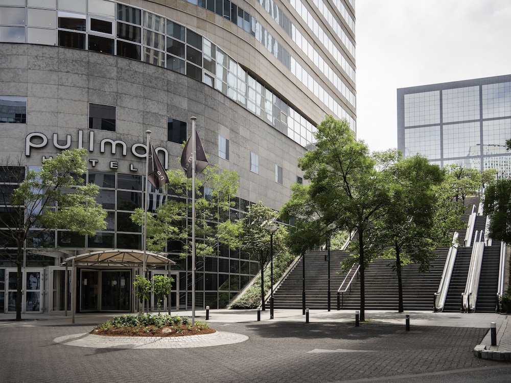 Pullman Paris La Defense Hotel 64/69