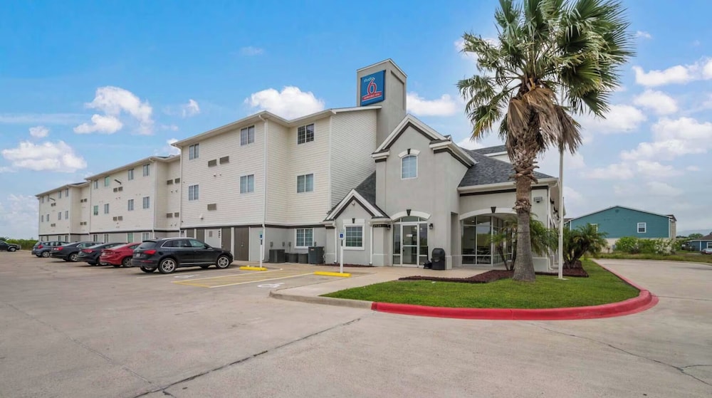 Studio6 Ingleside Tx 30/41