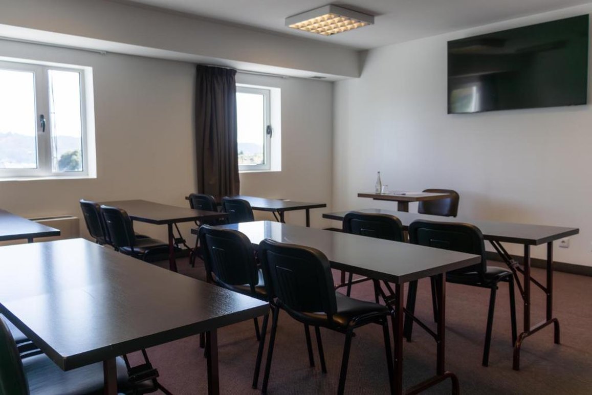 Park Hotel Porto Valongo 43/53