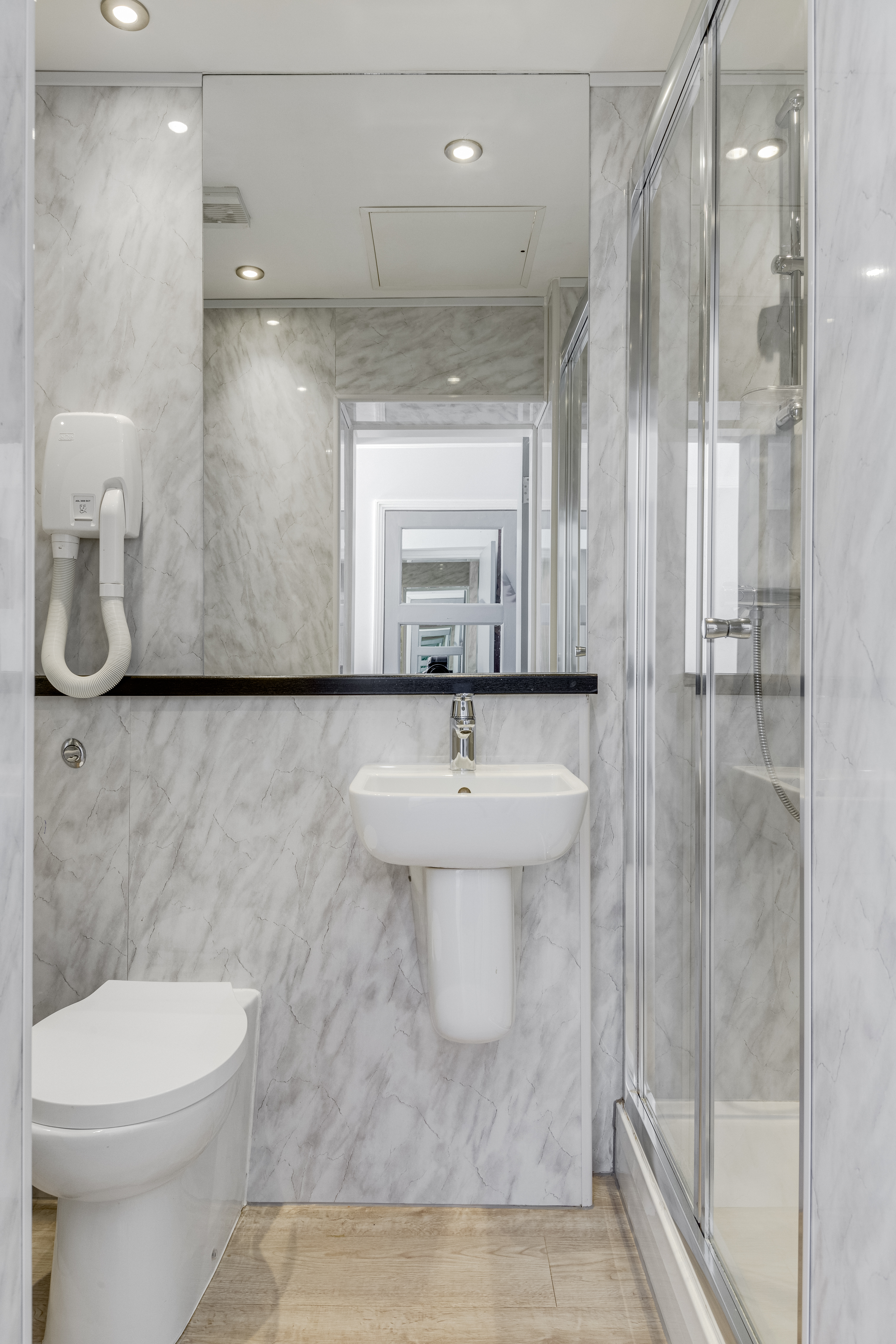 1 Lexham Gardens Hotel 46/50