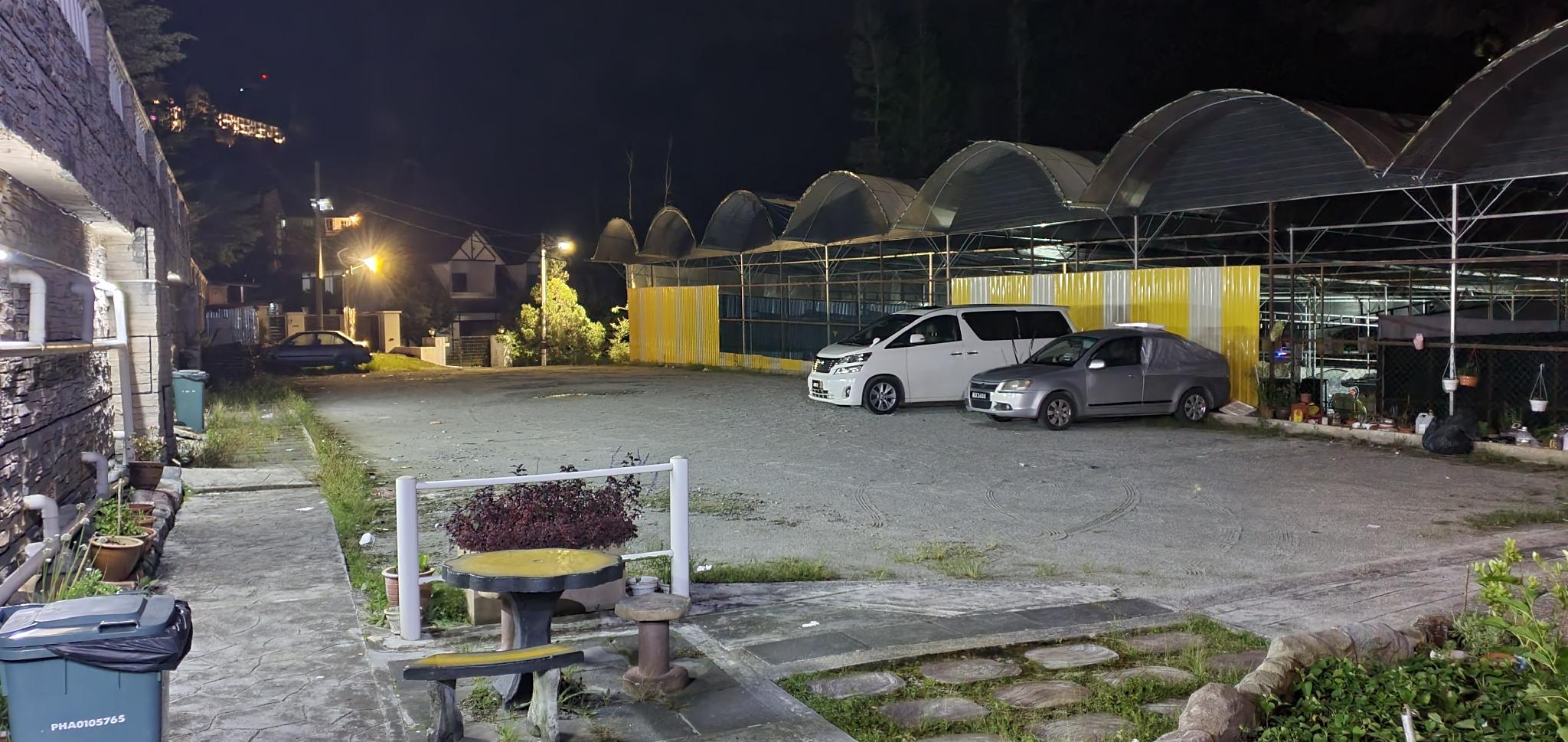 Smurf Inn Homestay 68/77
