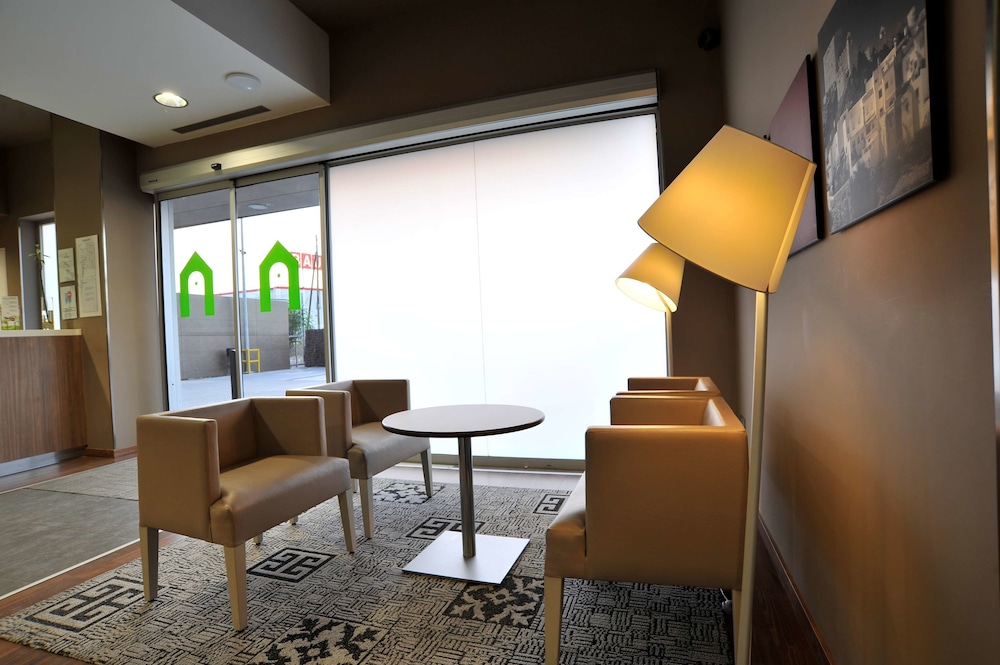 Travelodge Malaga Airport 27/60