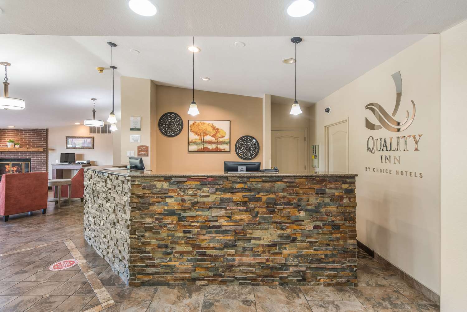 Quality Inn and Suites Downtown Walla Walla, WA 7/49