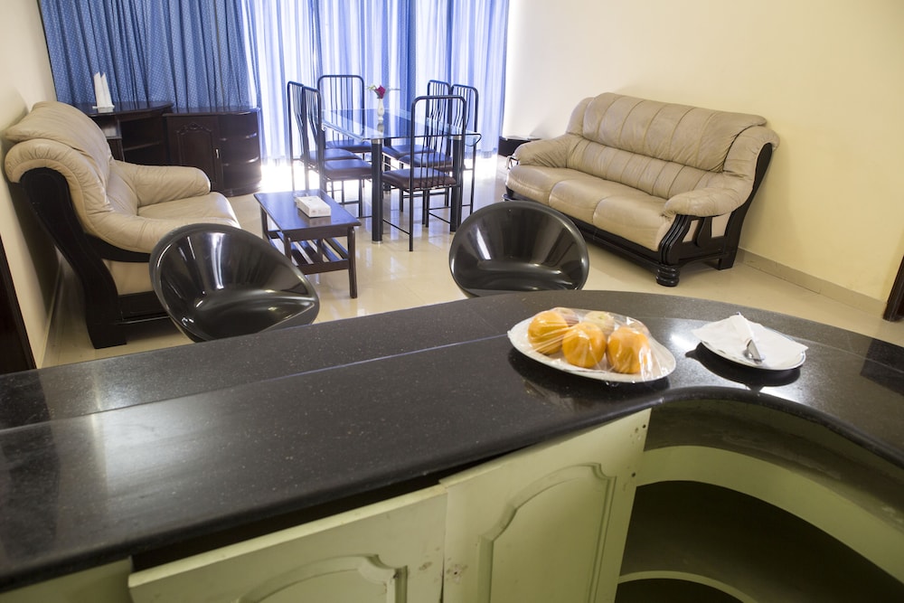 Hotel Sea Crown 37/48