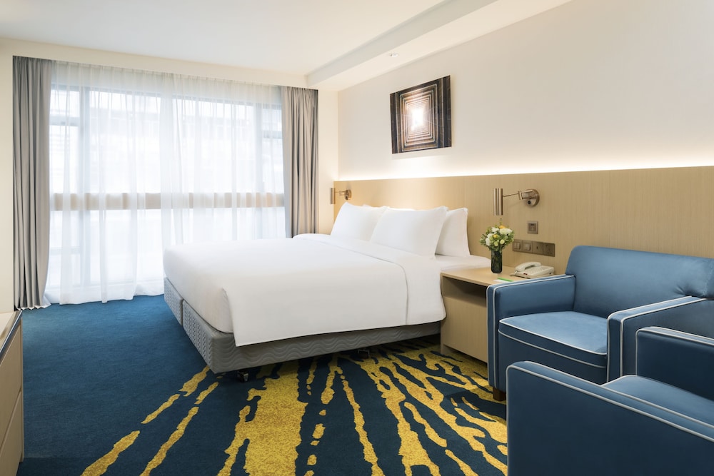Holiday Inn Golden Mile Hong Kong 38/79