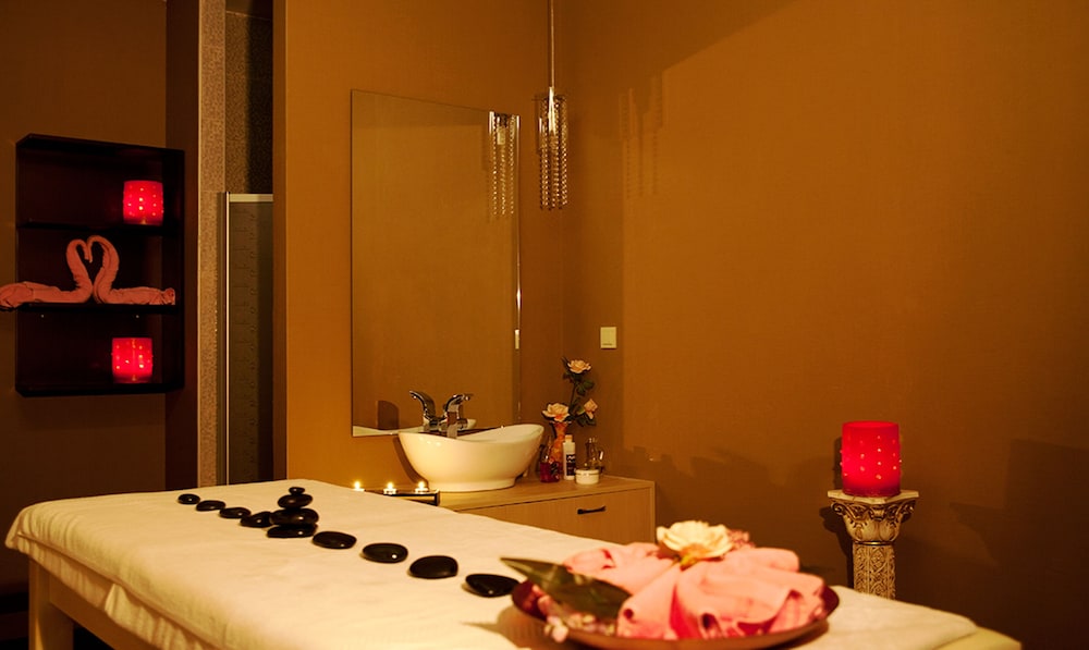 Belconti Resort Hotel 40/87