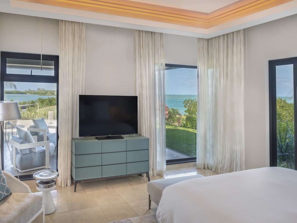 Four Seasons Resort Mauritius at Anahita 55/68