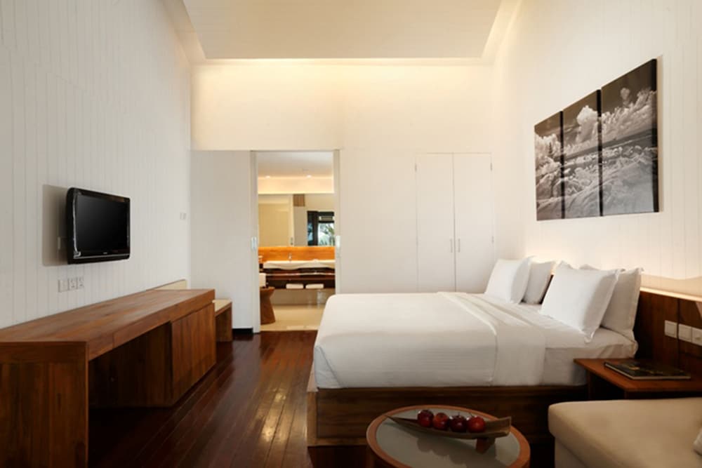 Turi Beach Resort 11/73