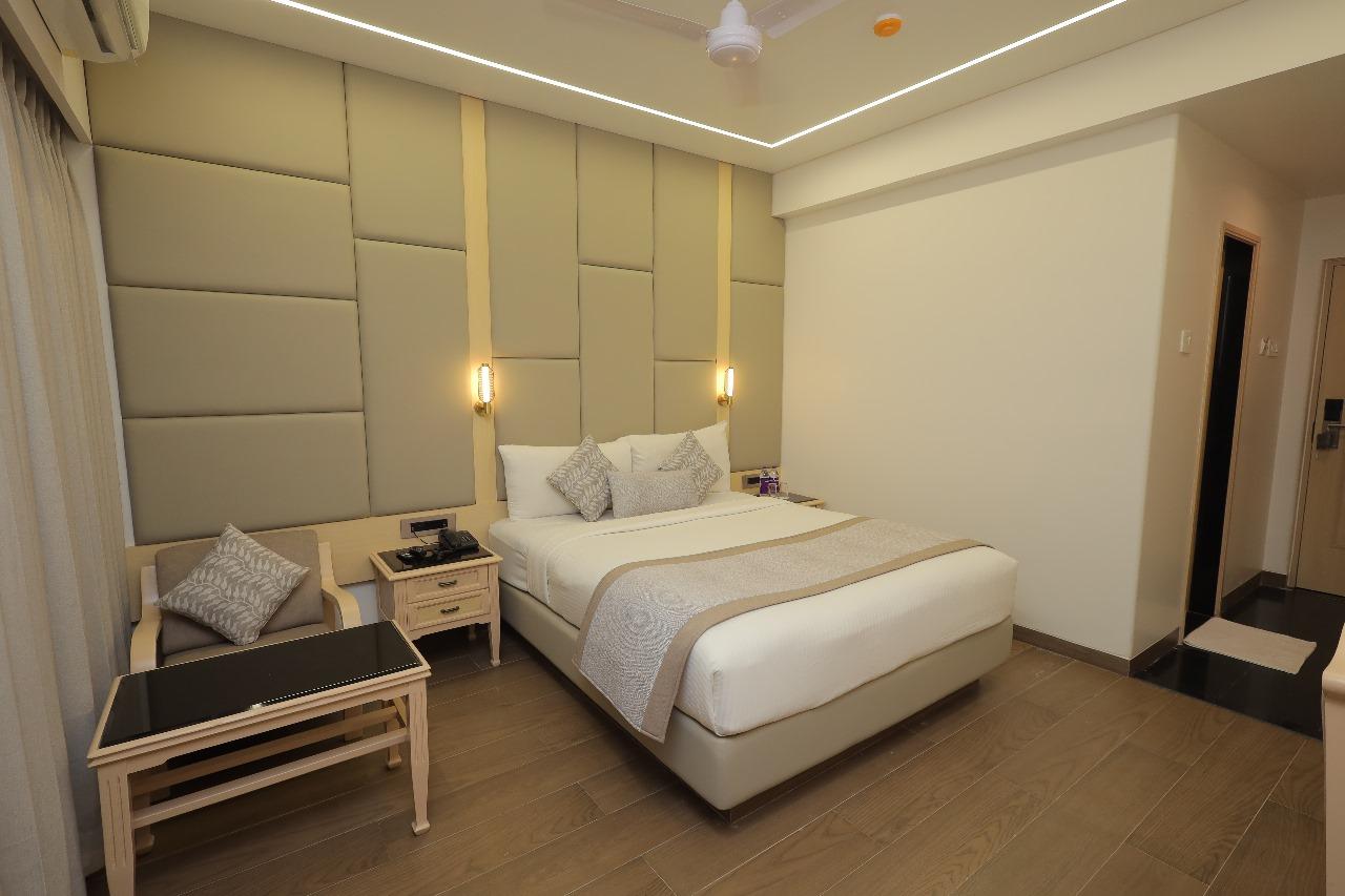 Semi Room, Standard, Single, Semi Double Bed