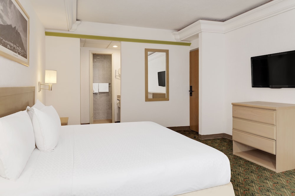 Hotel Monterrey Macroplaza 22/60