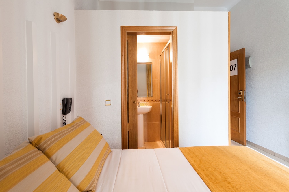Hostal Josefina 35/73