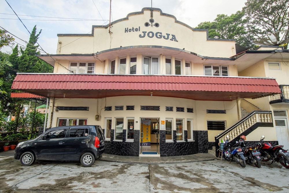 Hotel Jogja Bukittinggi 47/50
