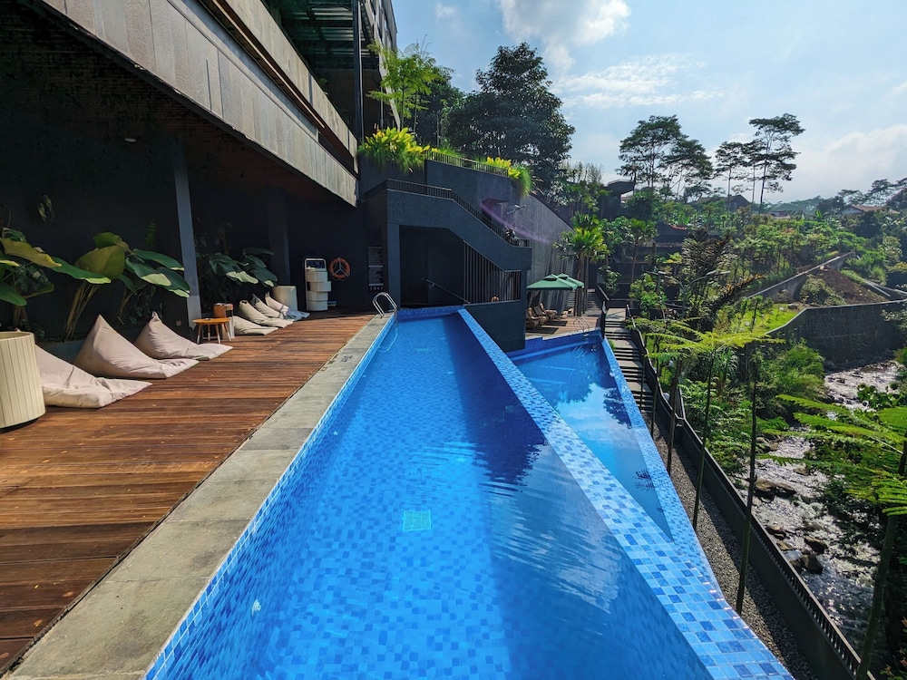 Hotel Dafam Wonosobo 16/21