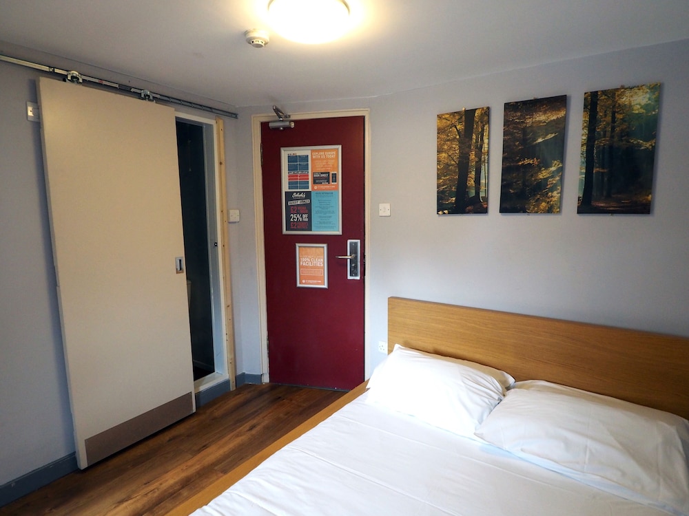 St Christopher S Inn Hostels 20/70