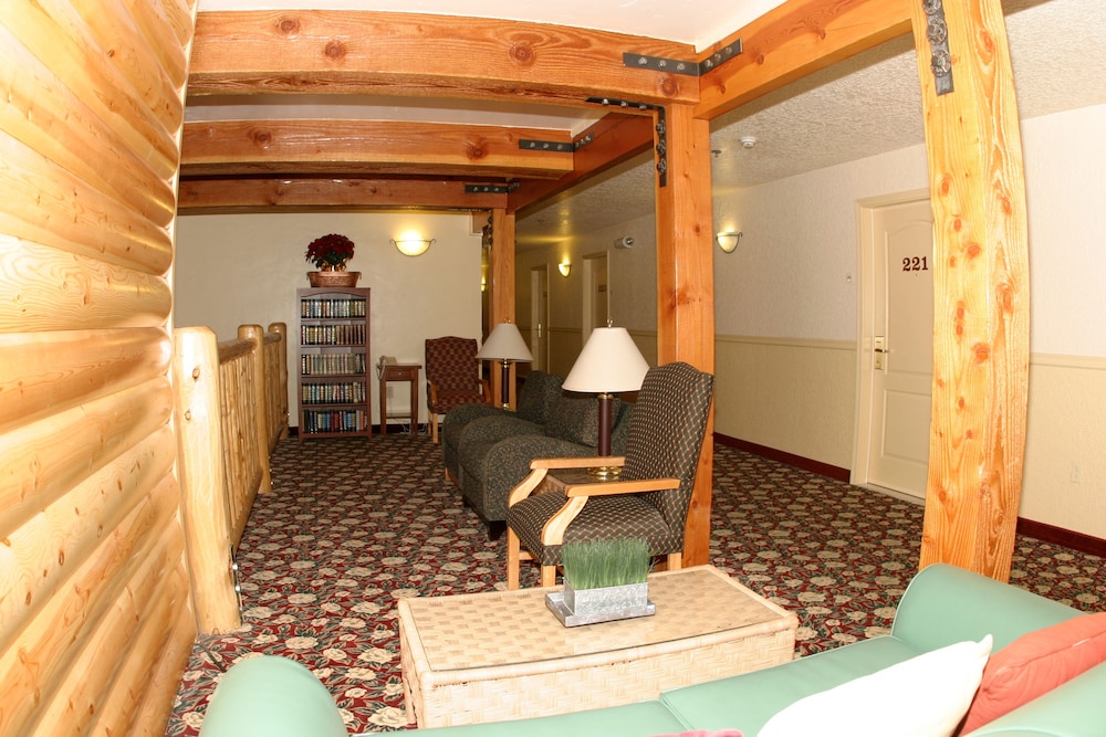Murphys Suites 40/66