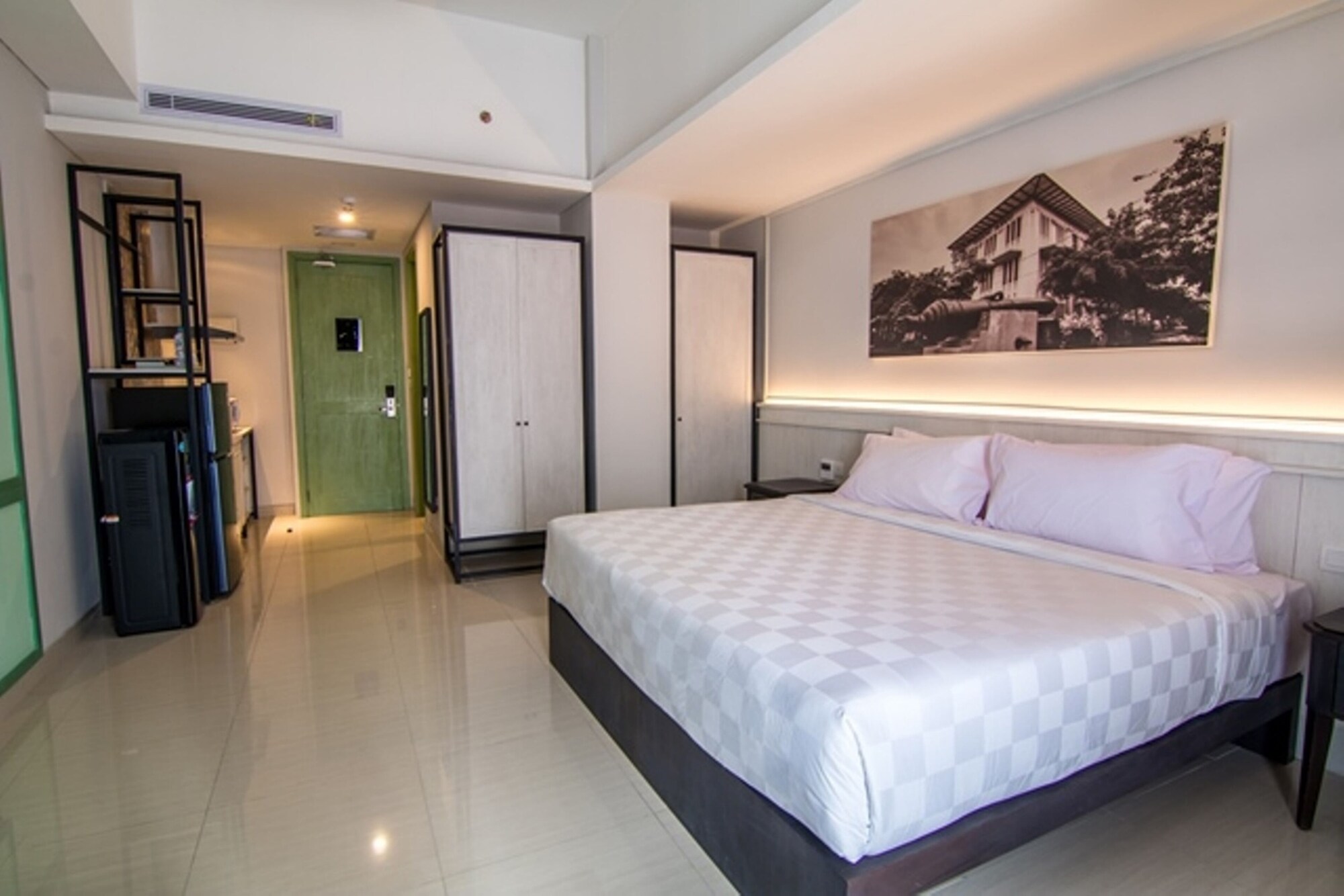 جناح تنفيذي بسرير كوين، Jambuluwuk Thamrin Hotel 5/10
