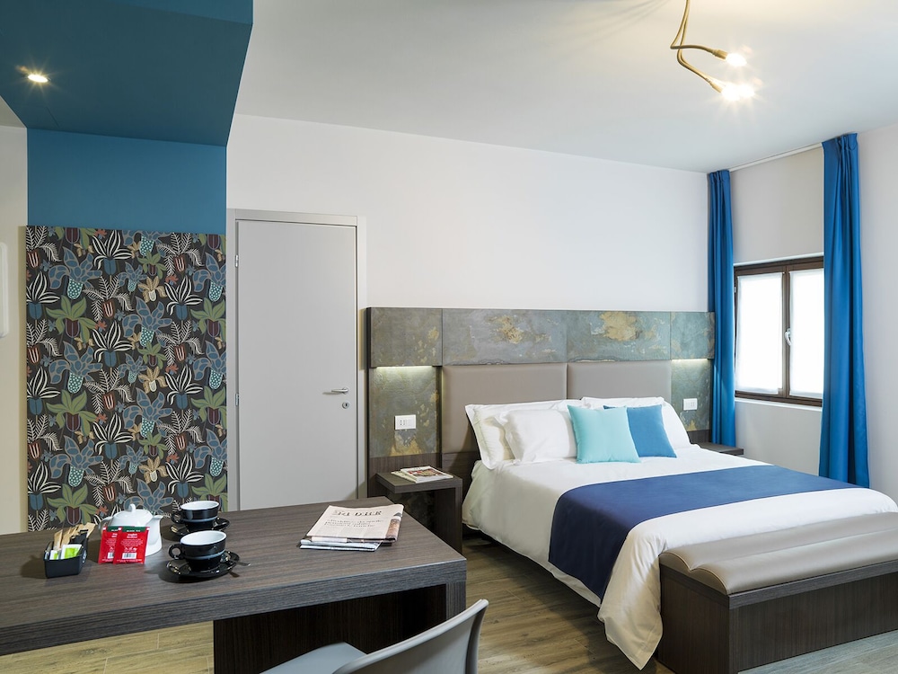 DELUXE, APARTMENT, DOUBLE BED