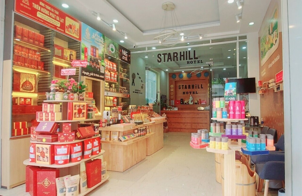 Starhill Hotel 40/54